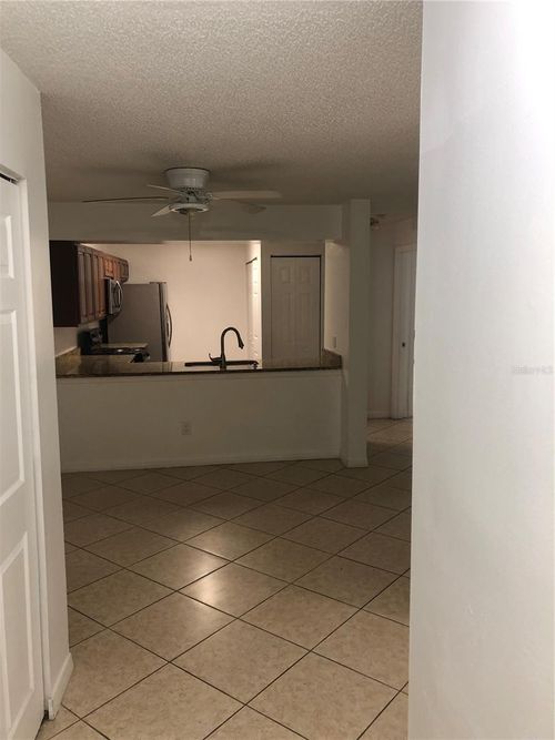 apt-105-648 Kenwick Cir, CASSELBERRY, FL, 32707-4266 | Card Image