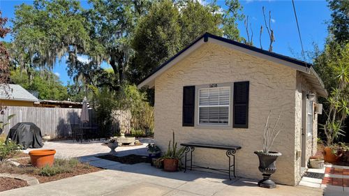 1618 Park Lake St, ORLANDO, FL, 32803-4136 | Card Image