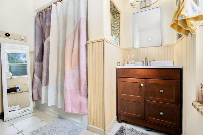 317 E Chart St, House other with 4 bedrooms, 3 bathrooms and null parking in Plainwell MI | Image 10