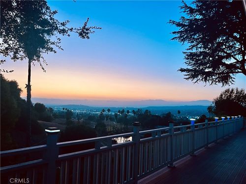 1833 Walnut Leaf Dr, Walnut, CA, 91789-3650 | Card Image