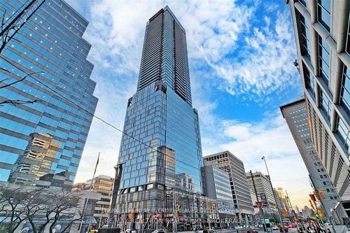 2910-488 University Ave, Toronto, ON, M5G0C1 | Card Image