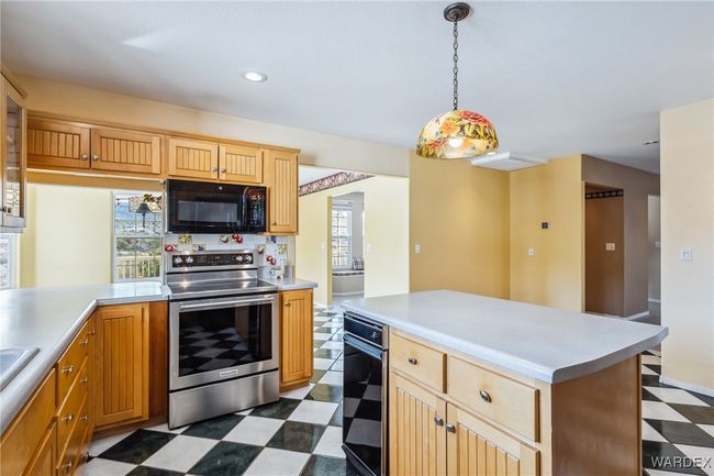 Kitchen | Image 23