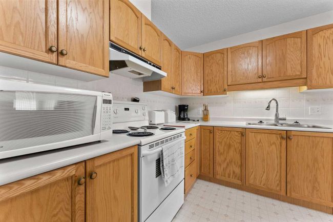 3415 - 3000 Hawksbrow Point Nw, Home with 2 bedrooms, 1 bathrooms and 1 parking in Calgary AB | Image 6