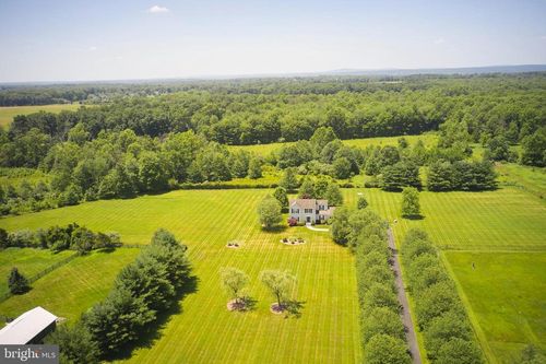 79 Union Rd, FRENCHTOWN, NJ, 08825-3609 | Card Image