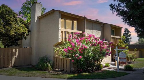98-125 Connemara Way, Sunnyvale, CA, 94087 | Card Image