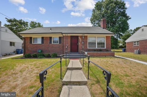 6911 Lansdale St, DISTRICT HEIGHTS, MD, 20747-3303 | Card Image