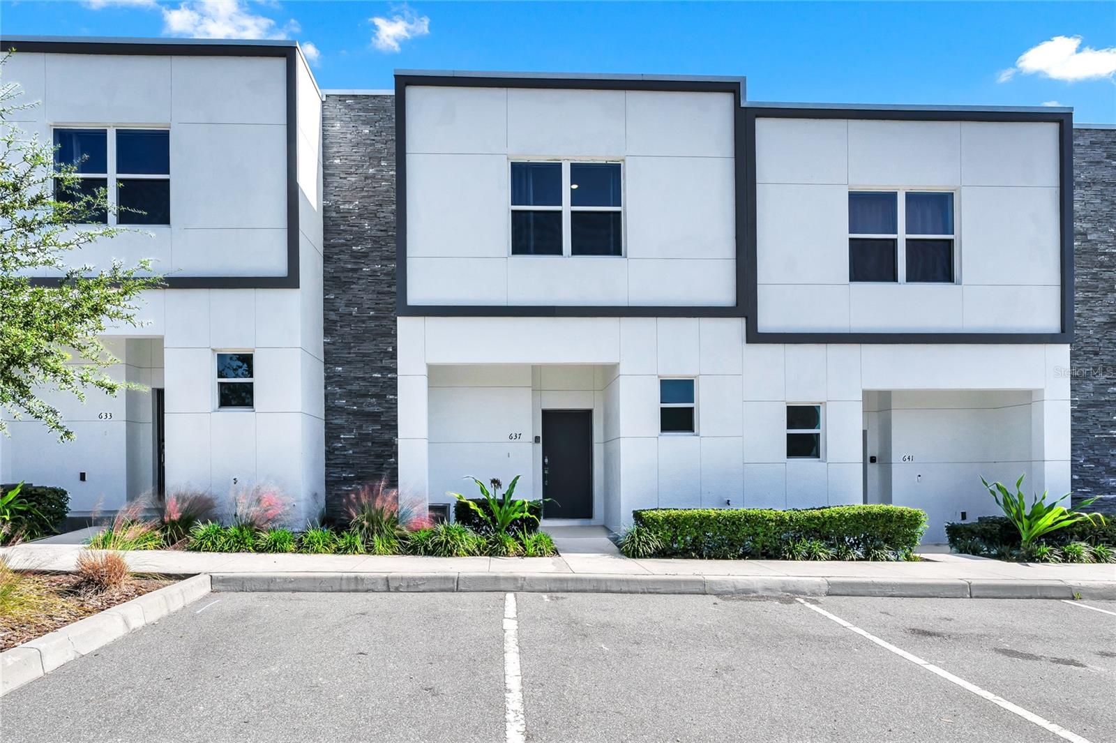 Residential Lease in DAVENPORT