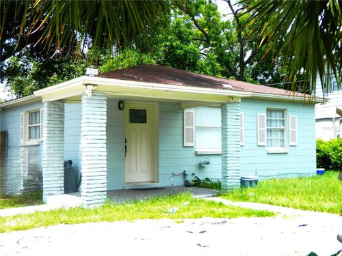 3502 E 33rd Ave, TAMPA, FL, 33610-7908 | Card Image