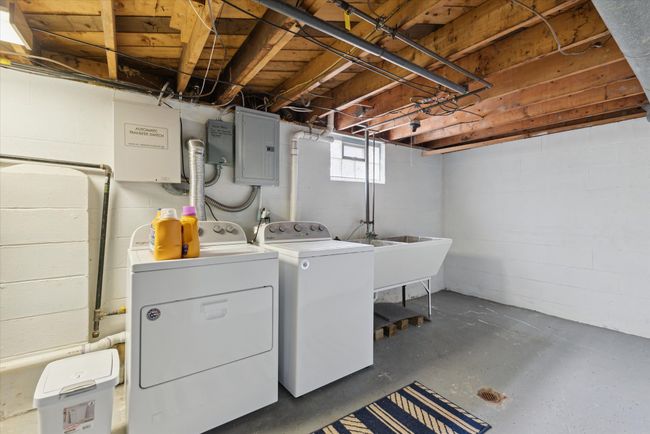 6015 Margaret St, House other with 3 bedrooms, 2 bathrooms and null parking in South Rockwood MI | Image 29