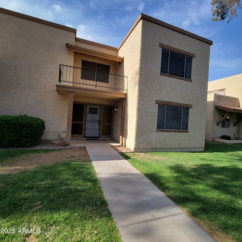 2150 E Ellis Dr, Tempe, AZ, 85282-7458 | Card Image