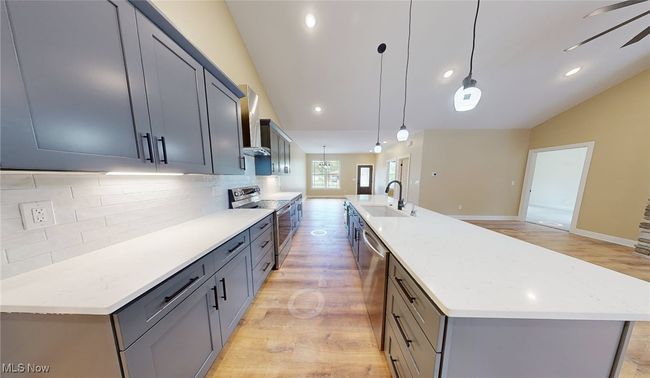 13430 Schreiber Rd, House other with 3 bedrooms, 3 bathrooms and null parking in Valley View OH | Image 18