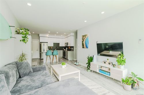 309-280 Island Highway, Victoria, BC, V9B1G5 | Card Image
