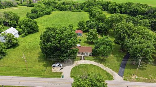 25425 S State Route K, Harrisonville, MO, 64701-9180 | Card Image