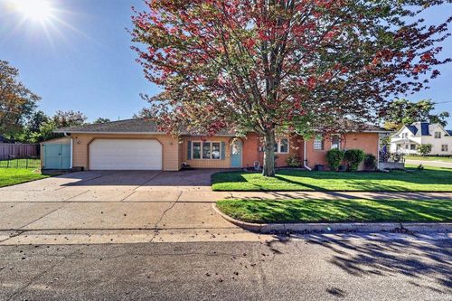 1250 Oak St, WISCONSIN RAPIDS, WI, 54494-4535 | Card Image