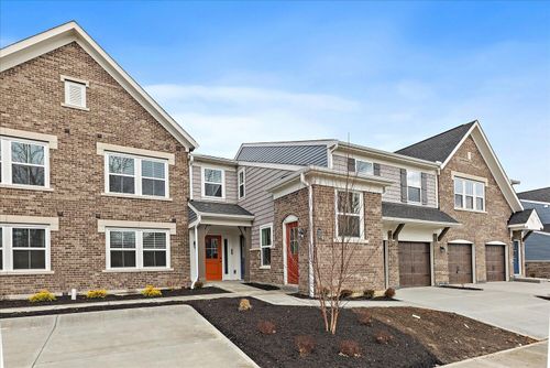 12-103-558 Foxhill Dr, Crescent Springs, KY, 41017-1578 | Card Image