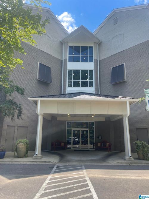 apt-304-3038 Massey Rd, VESTAVIA HILLS, AL, 35216-3733 | Card Image