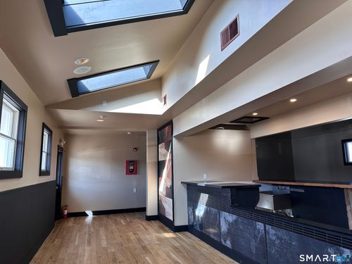 cml-20 Mechanic St, Pawcatuck, CT, 06379-2134 | Card Image