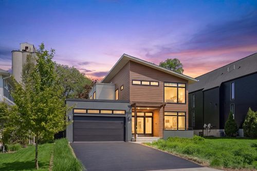 292 Vincent Avenue N, Minneapolis, MN, 55405 | Card Image