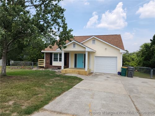 3812 Casper St, Hope Mills, NC, 28348-2240 | Card Image