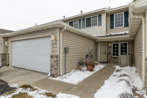 1504 Praha Street Se, New Prague, MN, 56071 | Card Image