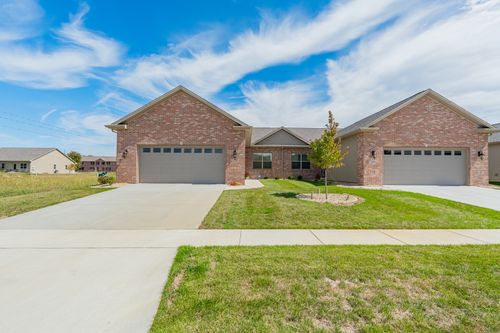 1906 Dunraven Rd, Bloomington, IL, 61704-9704 | Card Image