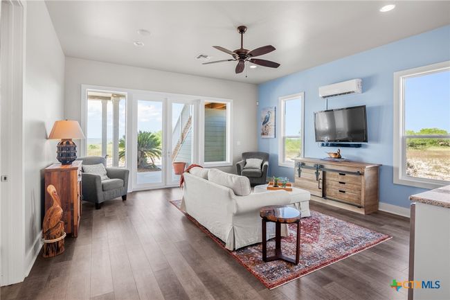 342 Bay Club Dr, House other with 4 bedrooms, 3 bathrooms and null parking in Seadrift TX | Image 19