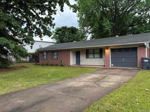 2112 14th St, Russellville, AR, 72802-2669 | Card Image