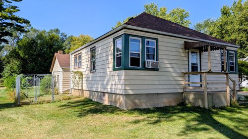 2156 N Leaf River Rd, MOUNT MORRIS, IL, 61054-9653 | Card Image