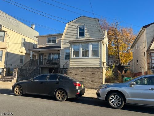 118 Maple St, Kearny, NJ, 07032-1916 | Card Image