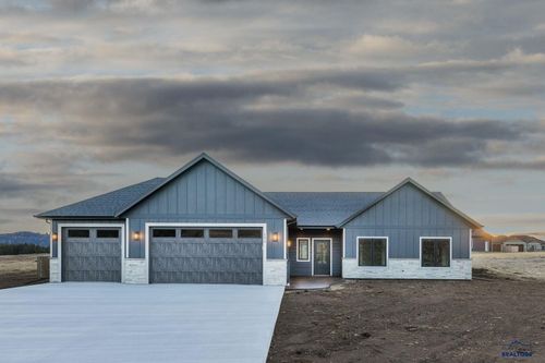 126 Stone Hill Dr, Custer, SD, 57730-6340 | Card Image