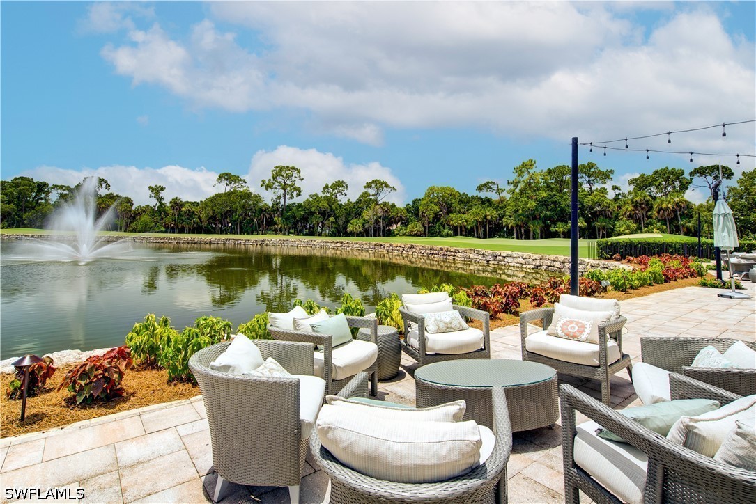 Residential in Naples 5