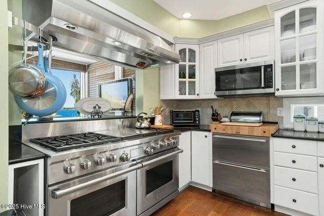Commercial Kitchen | Image 39