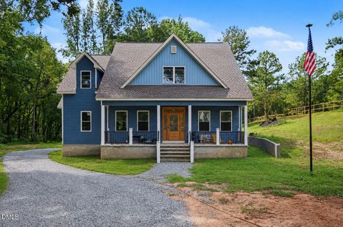 160 Helms Dogwood Rd, Benson, NC, 27504-8458 | Card Image