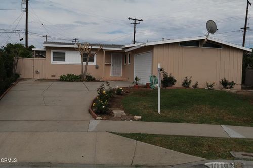 1019 W Pine St, West Covina, CA, 91790-4061 | Card Image