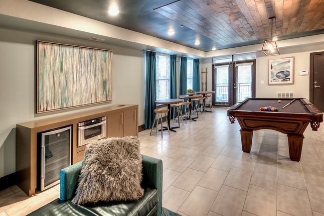 UNIT-1301 - 680 E Algonquin Rd, Condo with 2 bedrooms, 2 bathrooms and 2 parking in Schaumburg IL | Image 21