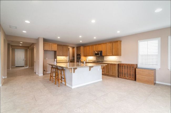 living room | Image 6