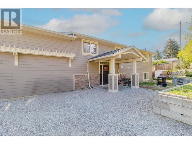 11885 Middleton Rd, House other with 5 bedrooms, 4 bathrooms and 3 parking in Lake Country BC | Image 53