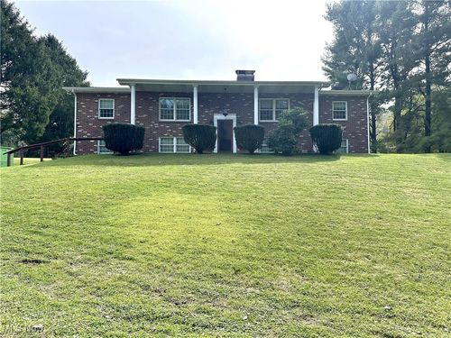 4461 Cross Creek Rd, Wellsburg, WV, 26070-3066 | Card Image