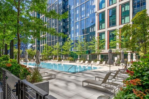 716-133 Seaport Blvd, Boston, MA, 02210-2660 | Card Image