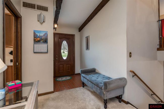 829 Church St, House other with 4 bedrooms, 2 bathrooms and null parking in Saint Peter MN | Image 5