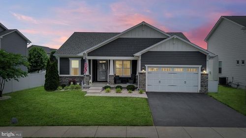 2017 Chamberlain Dr, FREDERICK, MD, 21702-3587 | Card Image