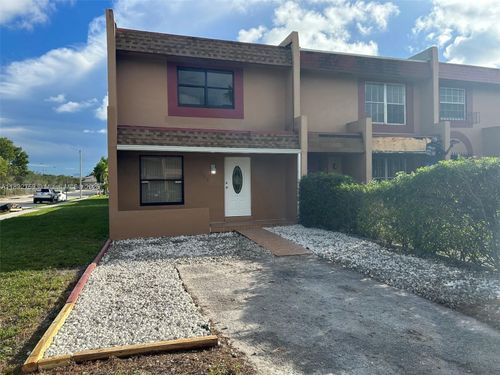 2754 Nw 193rd Ter, Miami Gardens, FL, 33056-2508 | Card Image