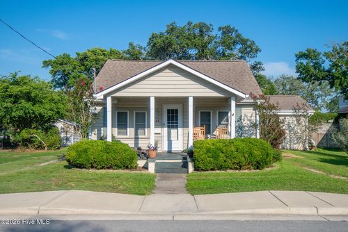 103 Carteret Ave, Beaufort, NC, 28516-1744 | Card Image