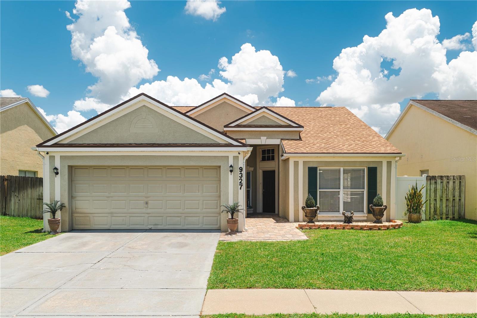 Riley Rd, Ocean Springs, MS 39564