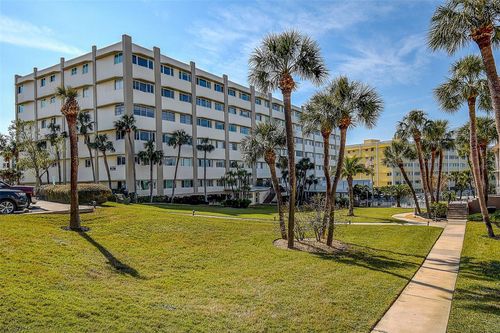apt-514a-100 Bluff View Dr, BELLEAIR BLUFFS, FL, 33770-1372 | Card Image