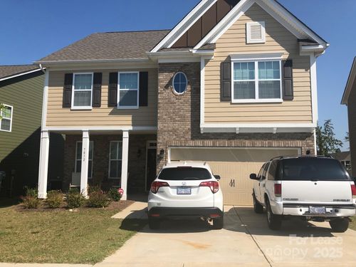 51-7812 Sawgrass Ln, Sherrills Ford, NC, 28673-9422 | Card Image