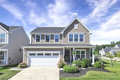 36288 Thornbury St, North Ridgeville, OH, 44039-2586 | Card Image