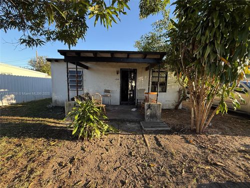 1950 Service Rd, Opa-Locka, FL, 33054-3752 | Card Image