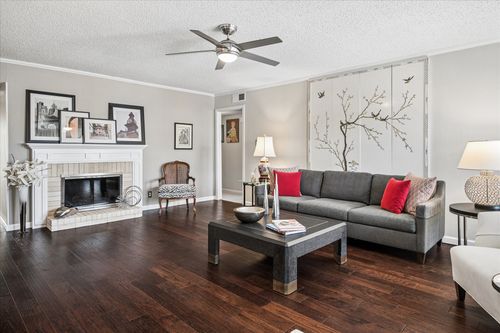 2003-15915 Archwood Ln, Dallas, TX, 75248-3572 | Card Image