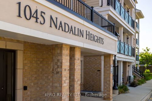 102-1045 Nadalin Hts, Milton, ON, L9T8R5 | Card Image